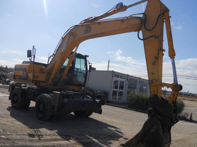 Колесный экскаватор JCB JS 175W 2002  Санкт-Петербург