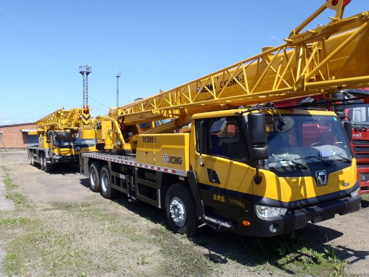 автокран XCMG QY25K5-I  