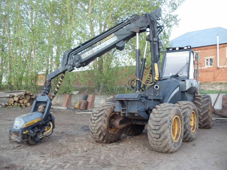 Продаётся Харвестер «Ergo» фирмы «PONSSE» 2002 г.в.  Удмуртия