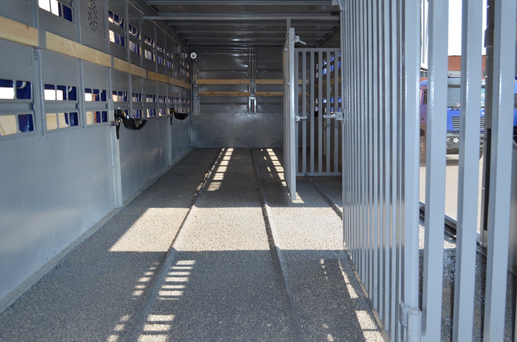 Скотовоз Тонар 98262 полуприцеп,полуприцепы,gjkeghbwtg,gjkeghbwtgs,тонар Москва