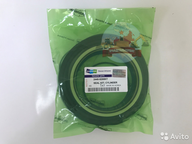 Ремкомплект г/ц стрелы (рукояти) Doosan 2440-9295K  Екатеринбург