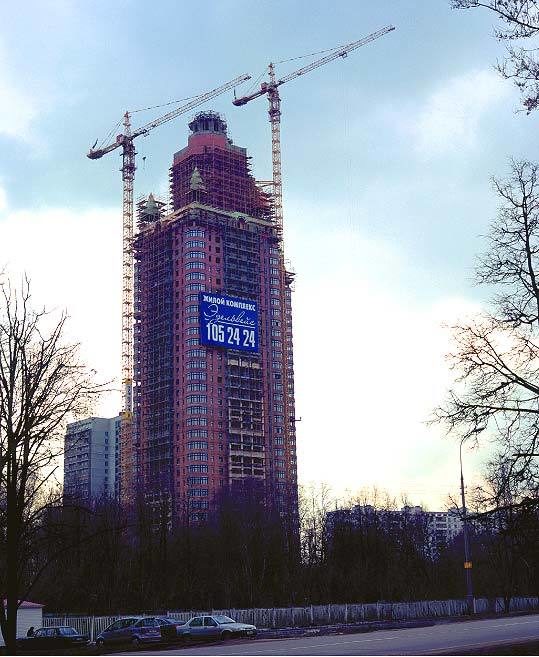 Сдается в аренду кран башенный КБ-474 аренда КБ-474, аренда башенного крана, башенный кран в аренду Москва
