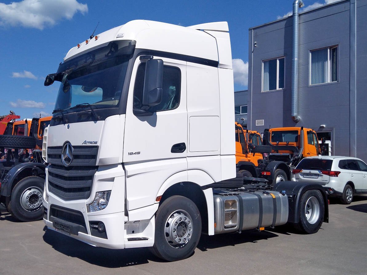 Услуги седельного тягача  Краснодарский край